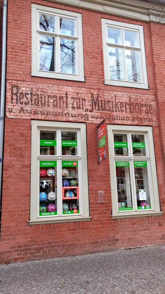 Musikbörse in Potsdam. Foto: Hufner Musikbörse in Potsdam. Foto: Hufner